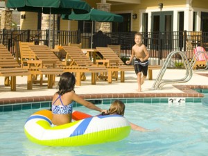 fp-kids-in-pool-2-for-web