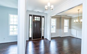 Foyer With Triple Crown Modling 1st Floor